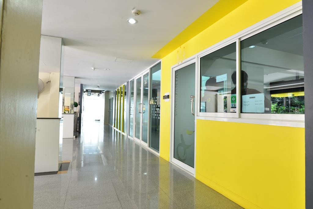 Hotel A18 Nonthaburi Zewnętrze zdjęcie
